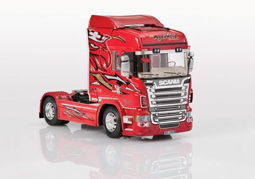 Scania R560 V8 Highline''Red Griffin''